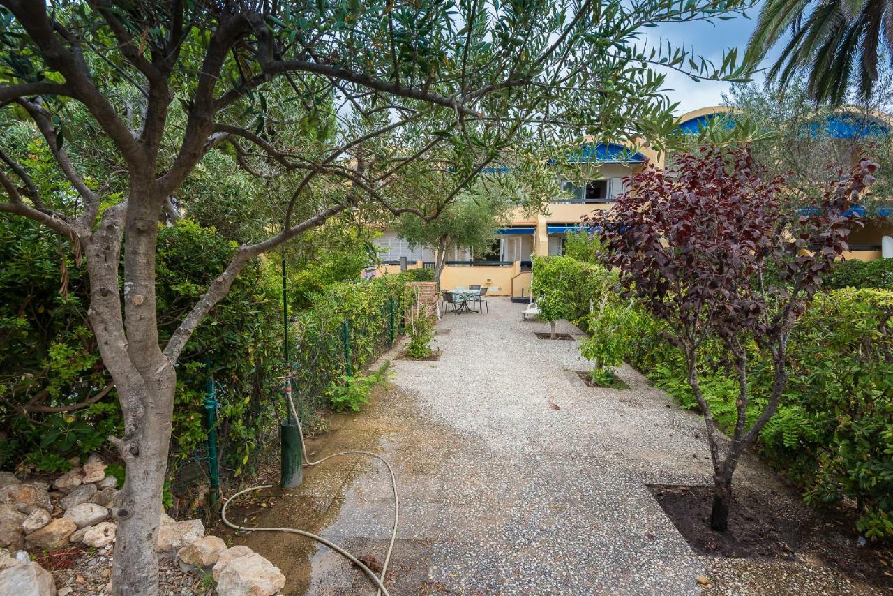 Calipso Tamarit Villa Tarragona Exteriör bild